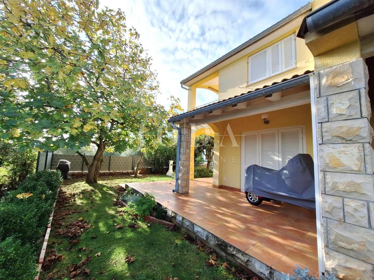 Hiša 200 metrov od morja, Malinska!