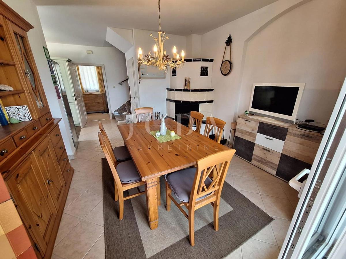 Hiša 200 metrov od morja, Malinska!