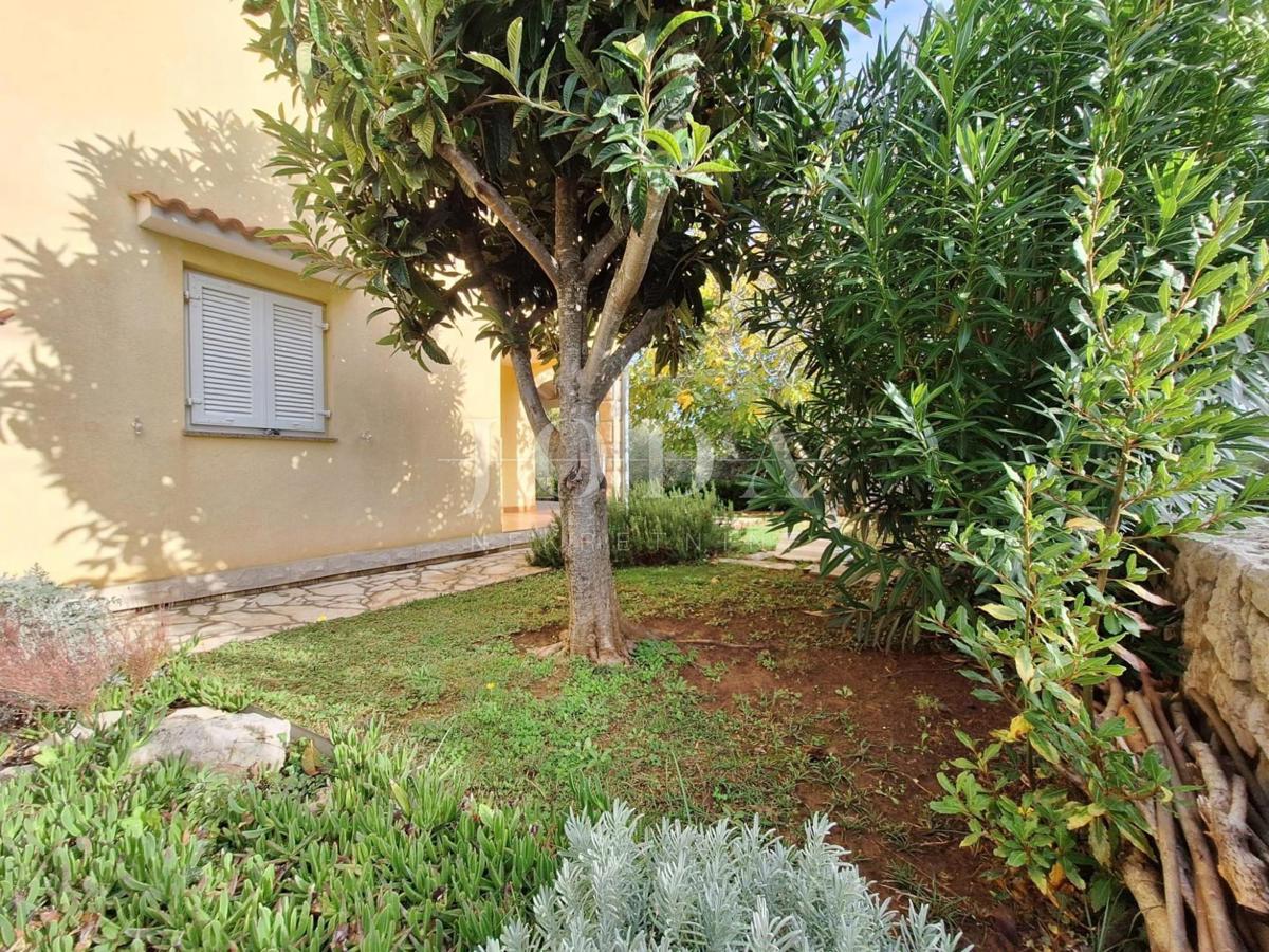 Hiša 200 metrov od morja, Malinska!