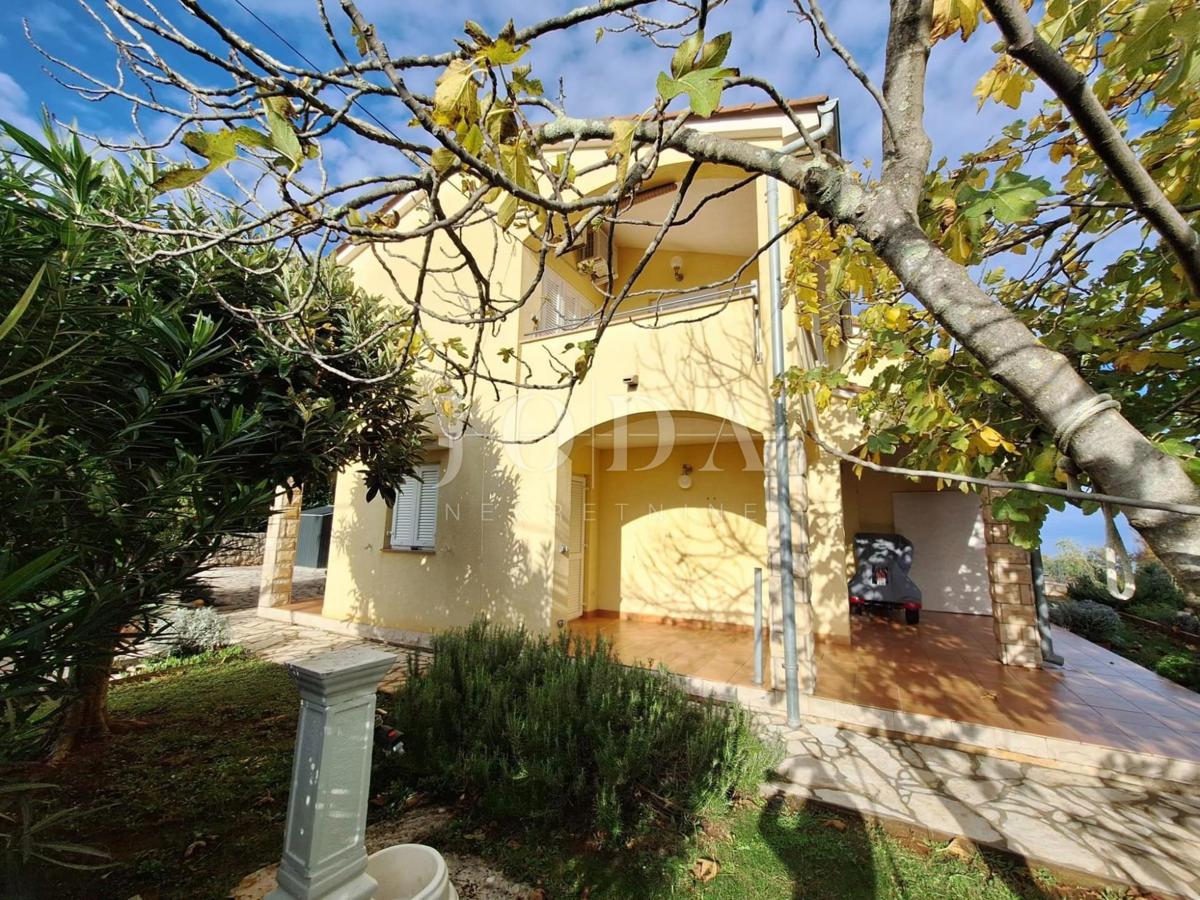 Hiša 200 metrov od morja, Malinska!