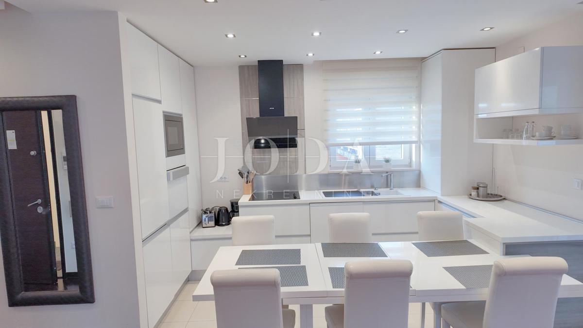 Stanovanje Crikvenica, 90m2