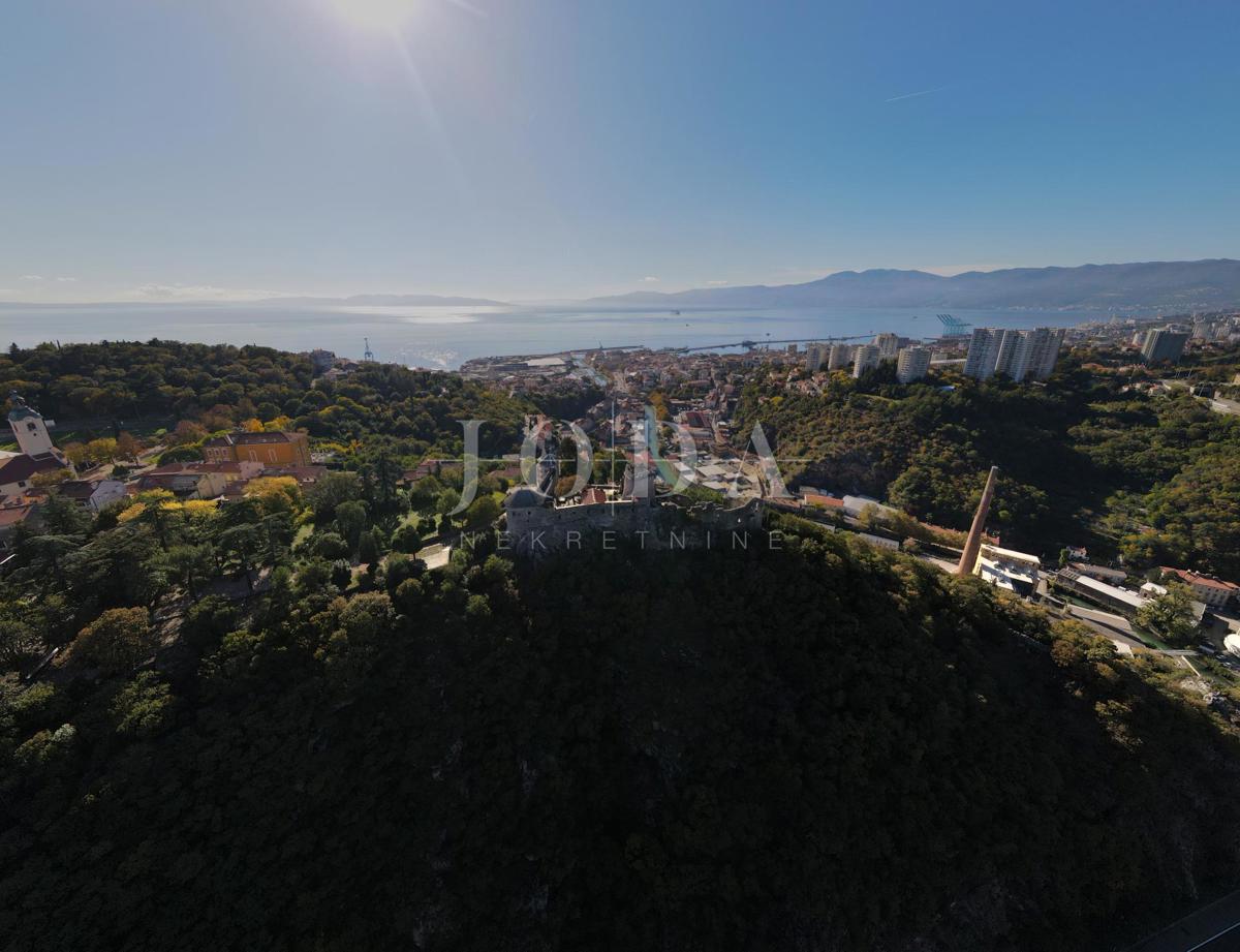 Zemljišče na atraktivni lokaciji