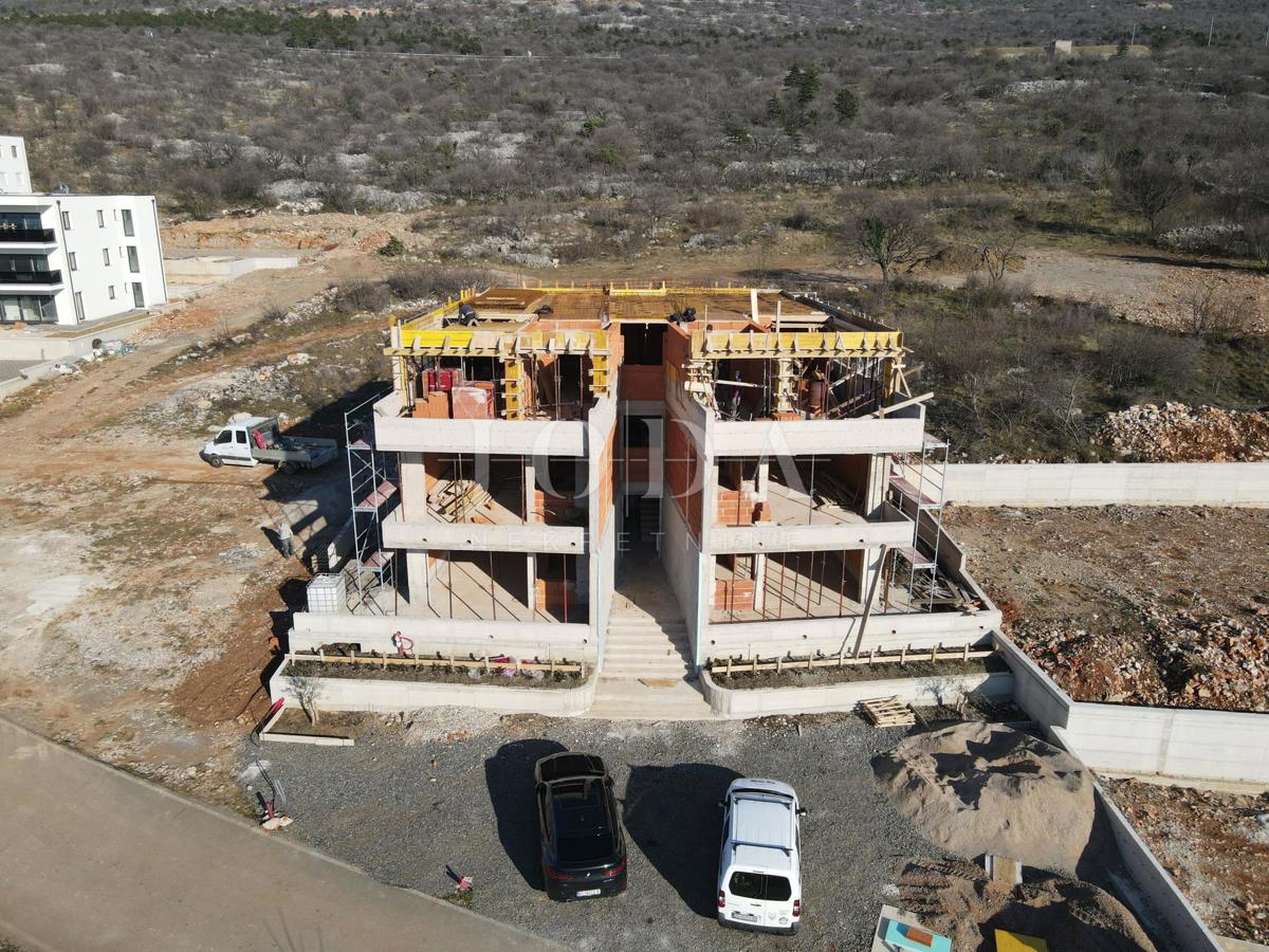 Stanovanje Smokvica Krmpotska, Novi Vinodolski, 66,22m2