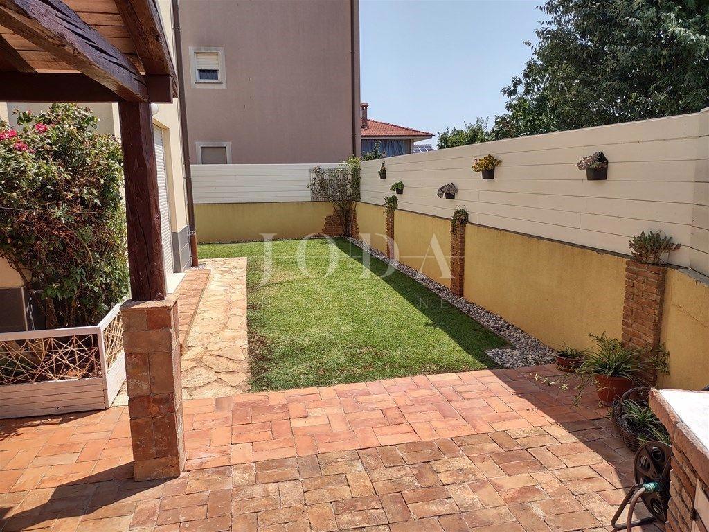 Stanovanje Arsenal, Pula, 69,62m2