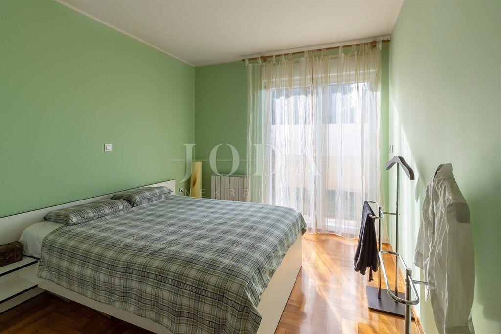 Stanovanje Arsenal, Pula, 69,62m2