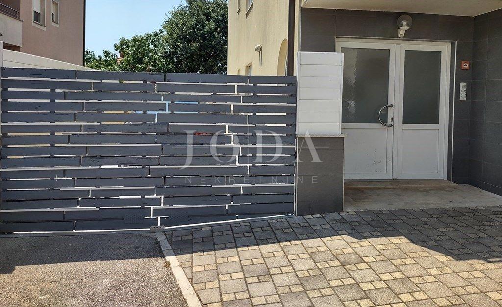 Stanovanje Arsenal, Pula, 69,62m2