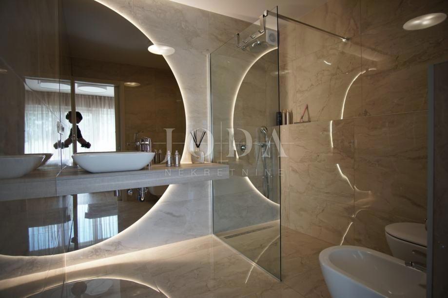 Stanovanje Rovinj, 145m2