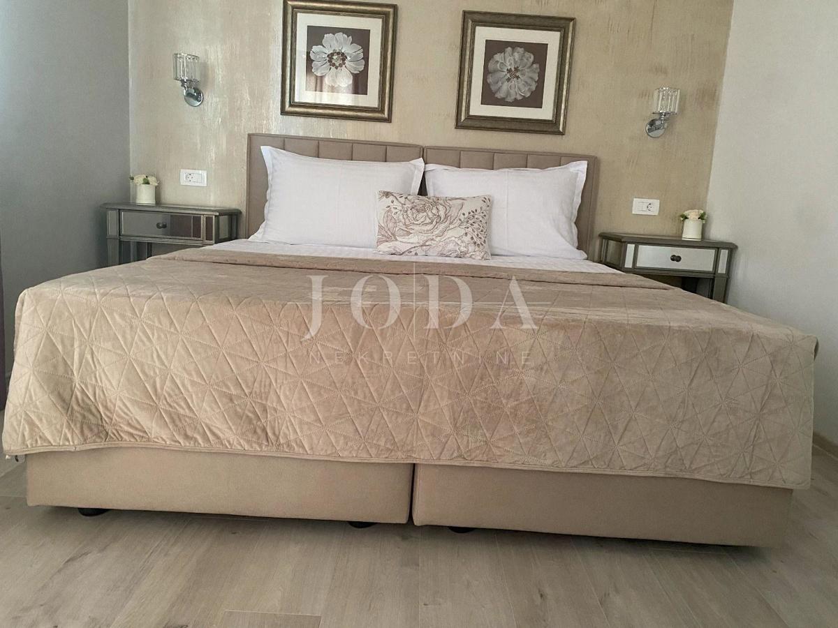 Hiša Rabac, Labin, 493m2