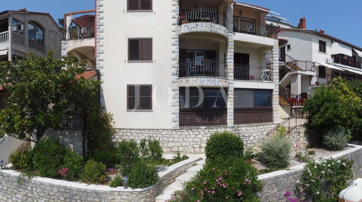 Hiša Rabac, Labin, 493m2