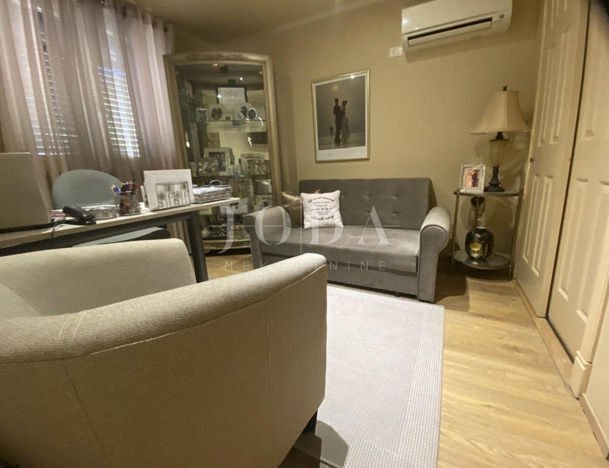 Hiša Rabac, Labin, 493m2