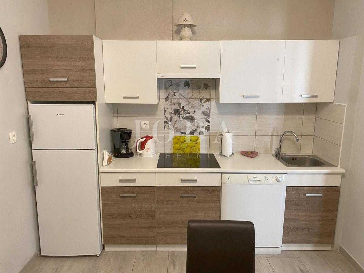 Hiša Rabac, Labin, 493m2