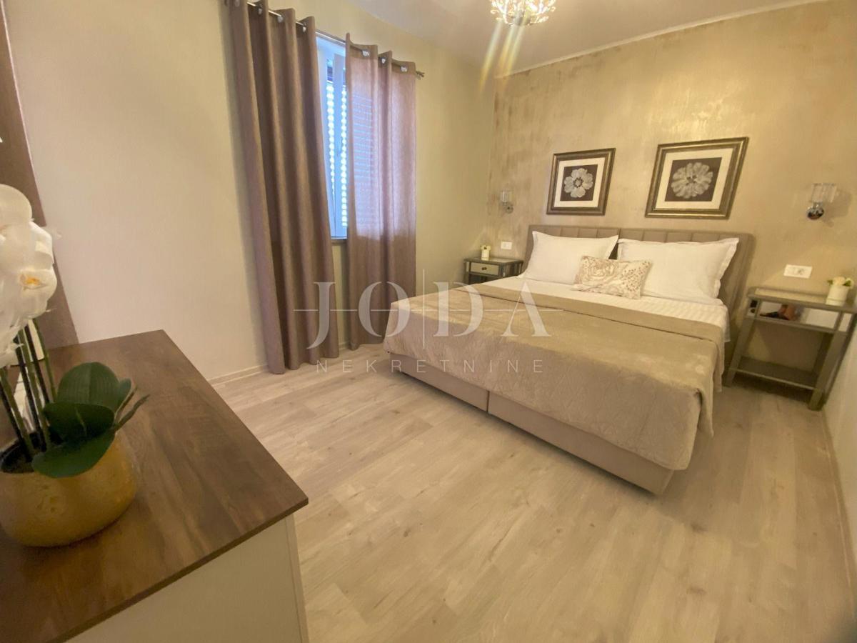 Hiša Rabac, Labin, 493m2