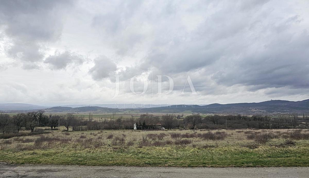 Zemljišče Kršan, 4.034m2