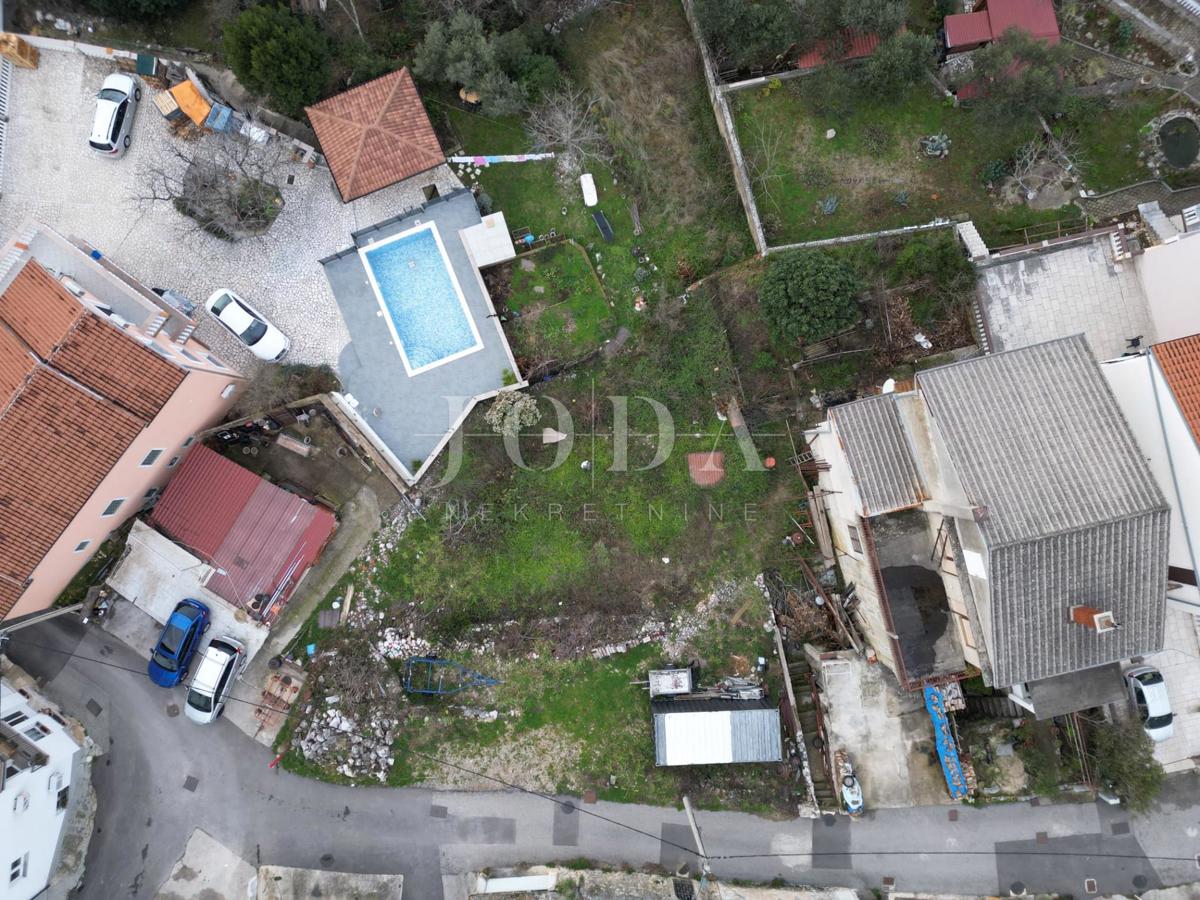 Zazidljivo zemljišče 430 m² s pogledom na morje – Crikvenica