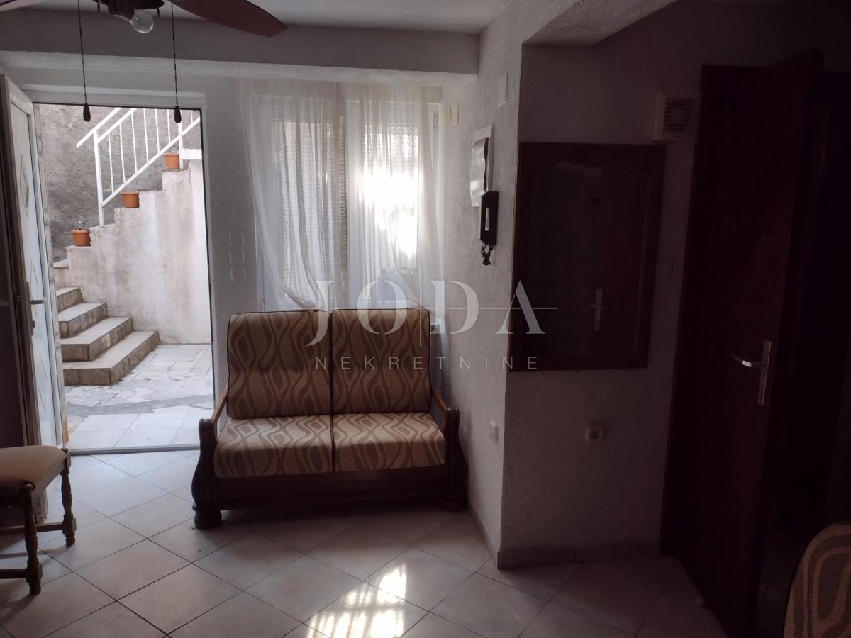 Stanovanje Jablanac, Senj, 100m2