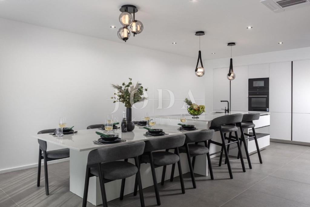 Hiša Crikvenica, 186m2