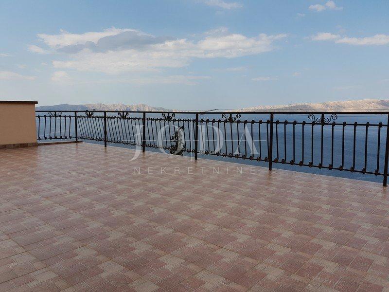 Hiša Senj, 320m2