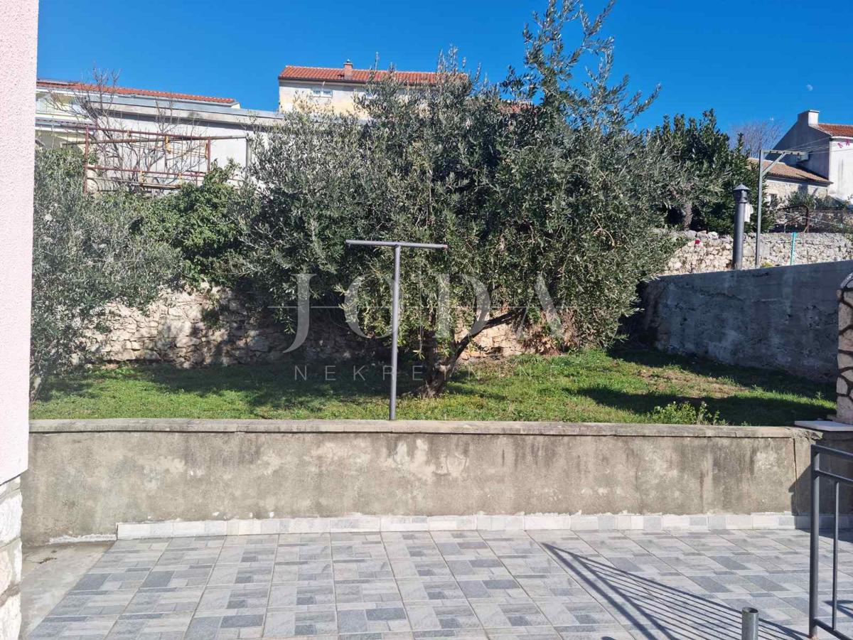 Hiša Novi Vinodolski, 250m2