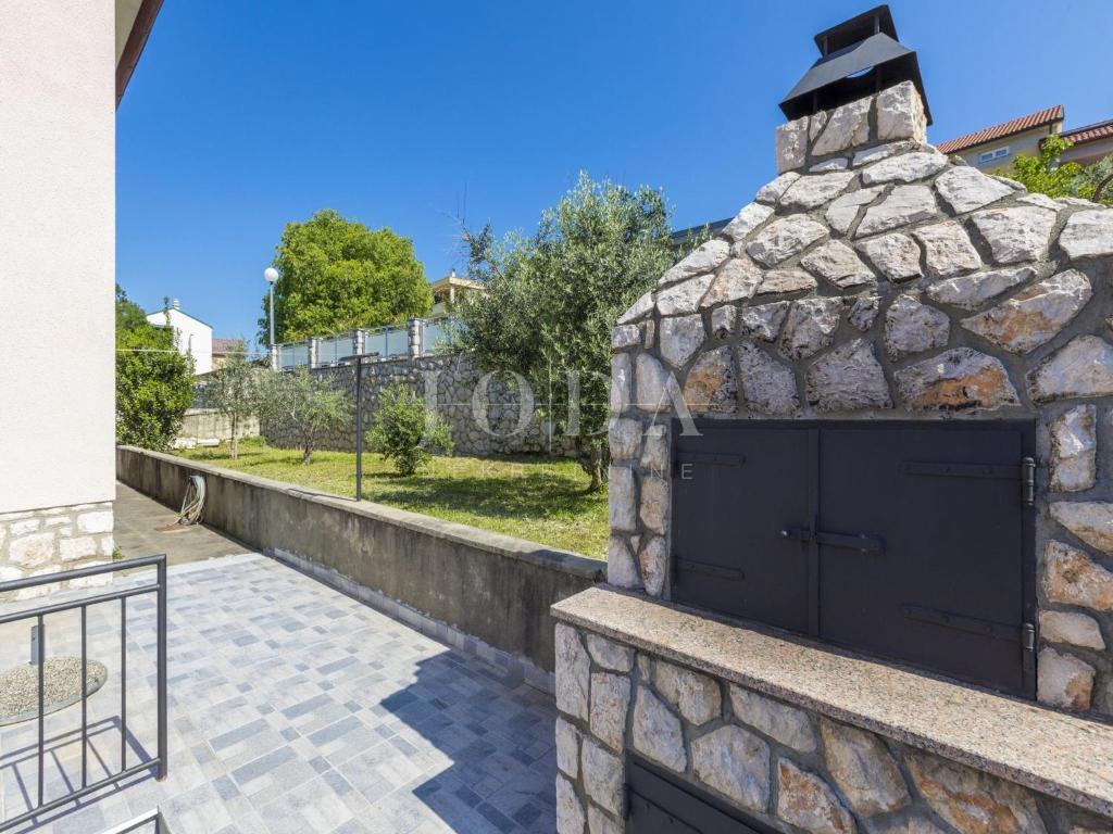Hiša Novi Vinodolski, 250m2