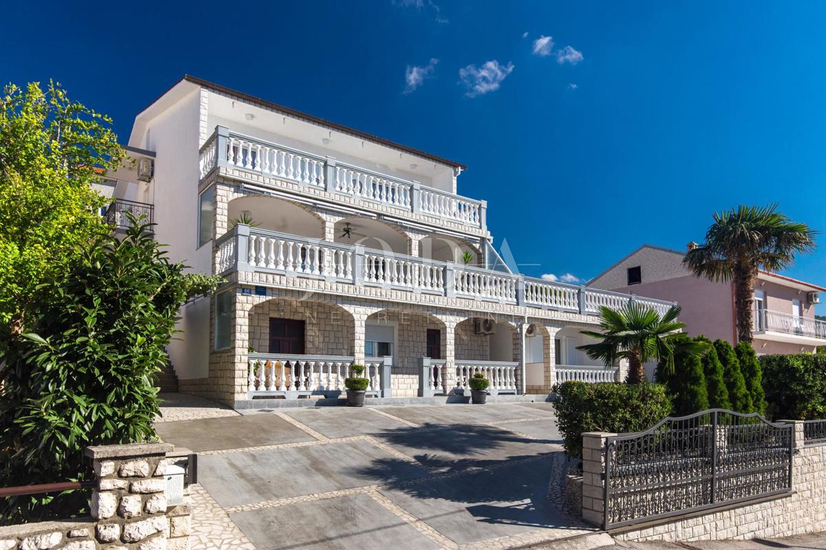 Hiša Crikvenica, 400m2