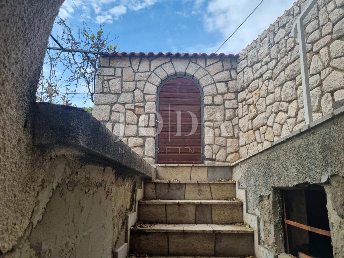 Hiša Novi Vinodolski, 426,86m2