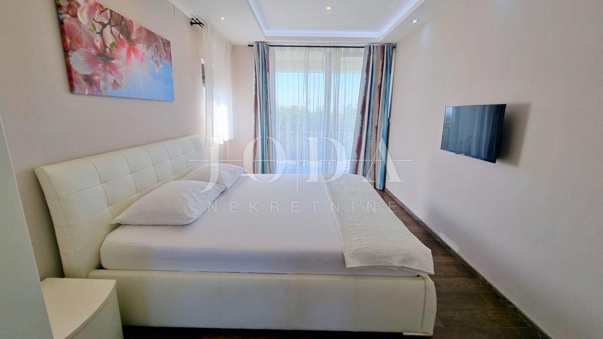 Hiša Šmrika, Kraljevica, 100m2