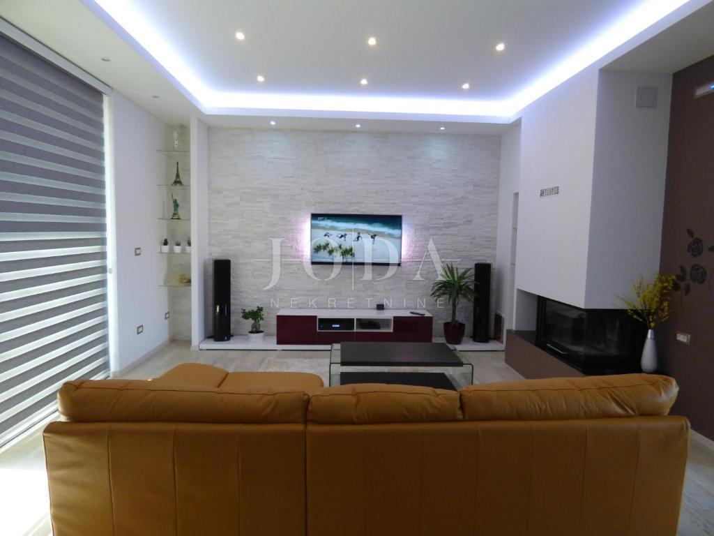 Hiša Šmrika, Kraljevica, 100m2