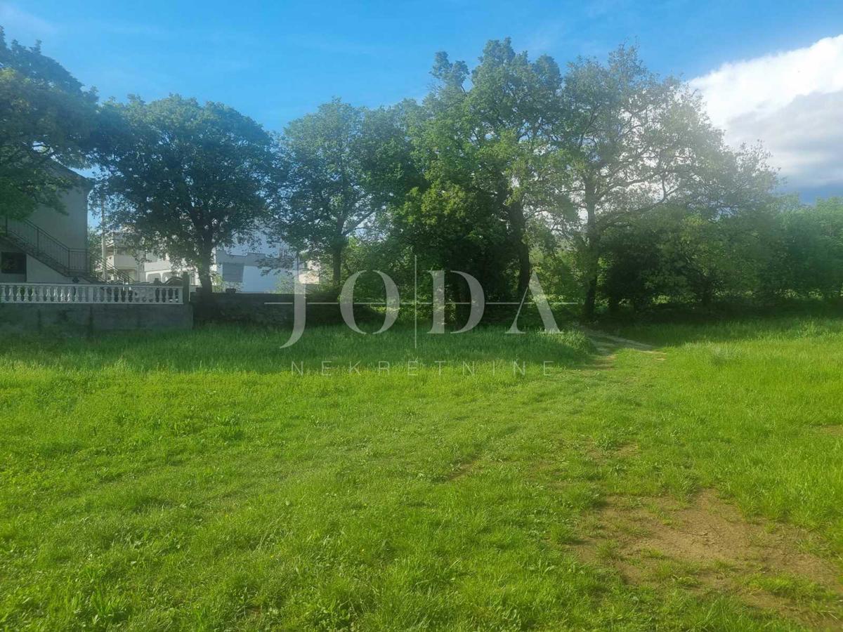 Zemljišče Novi Vinodolski, 1.829m2