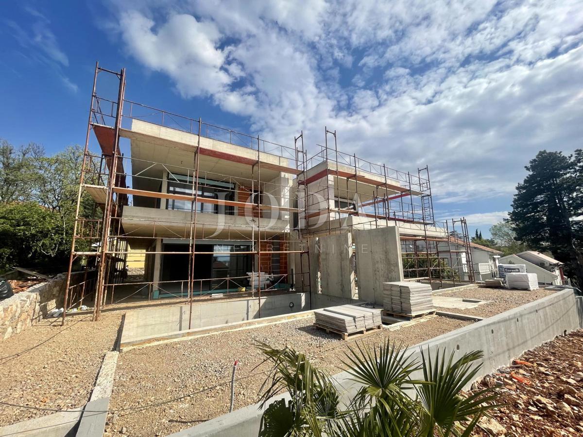 Luksuzna dvojna kuća u blizini mora s pogledom na more