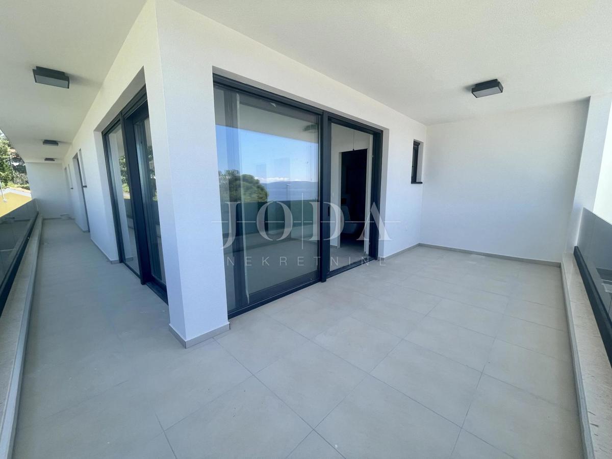 Luksuzna dvojna kuća u blizini mora s pogledom na more