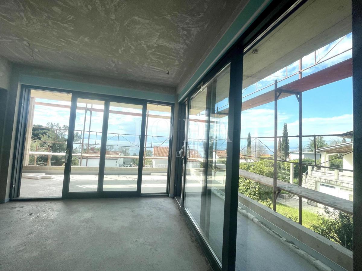 Luksuzna dvojna kuća u blizini mora s pogledom na more