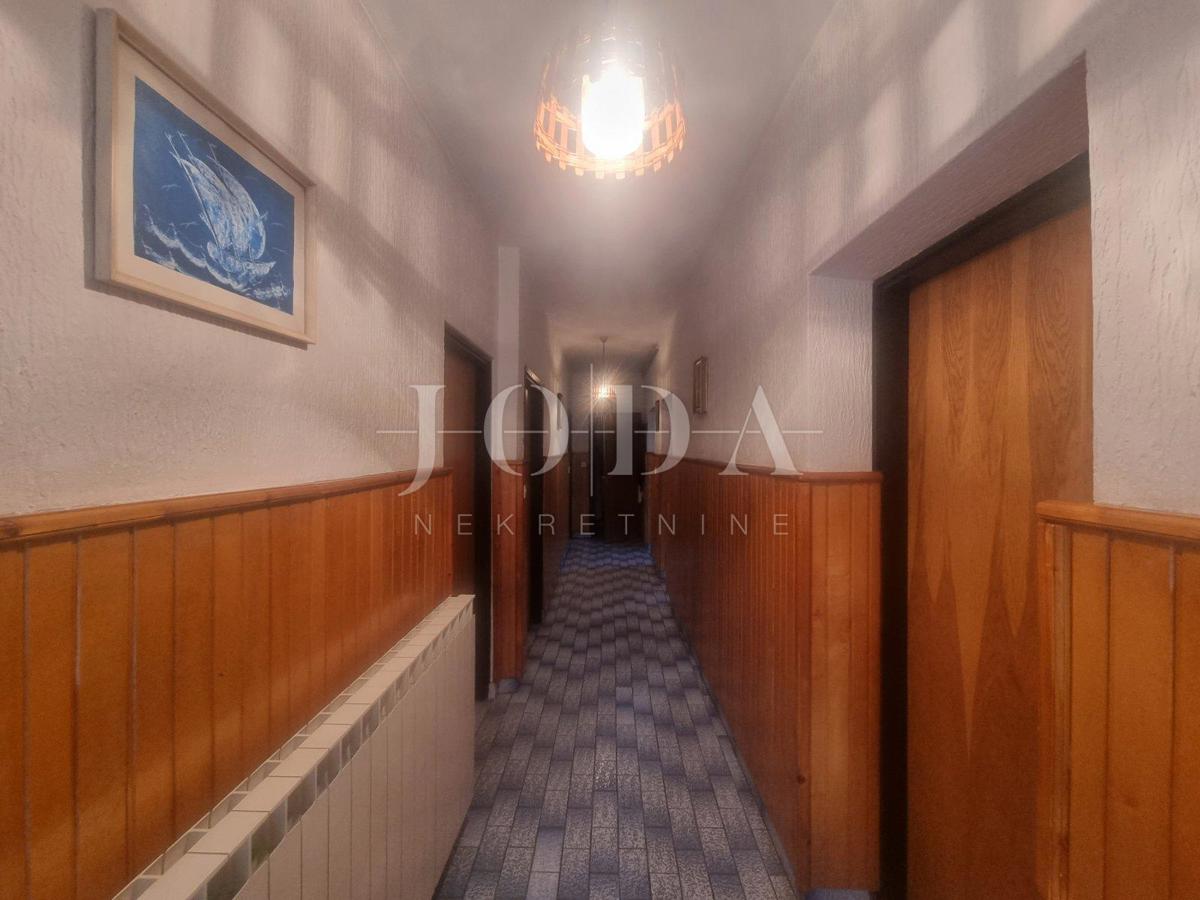 Hiša Bater, Novi Vinodolski, 200m2