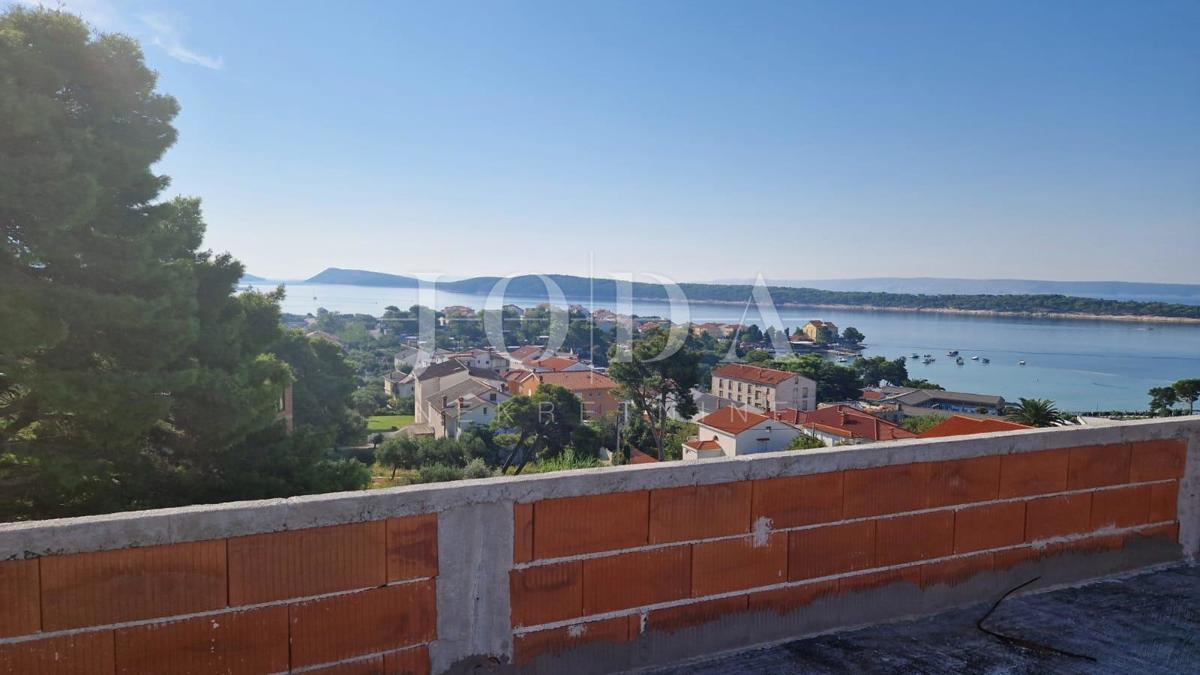 Stanovanje Banjol, Rab, 125m2