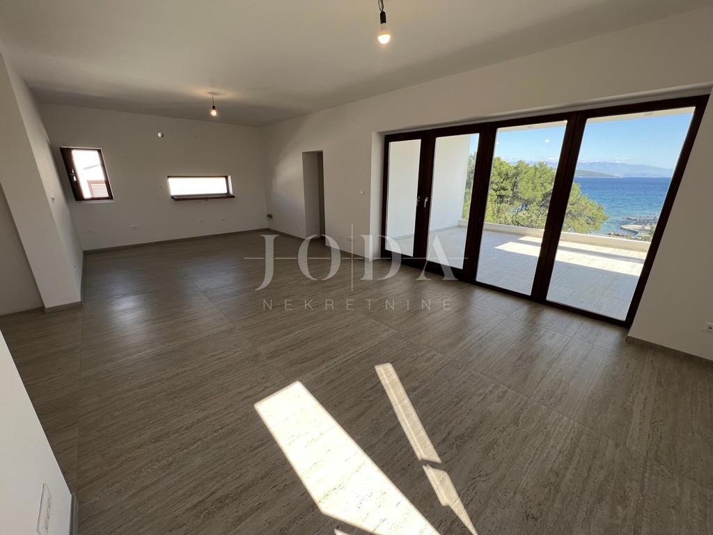 Penthouse prva vrsta do plaže, Krk