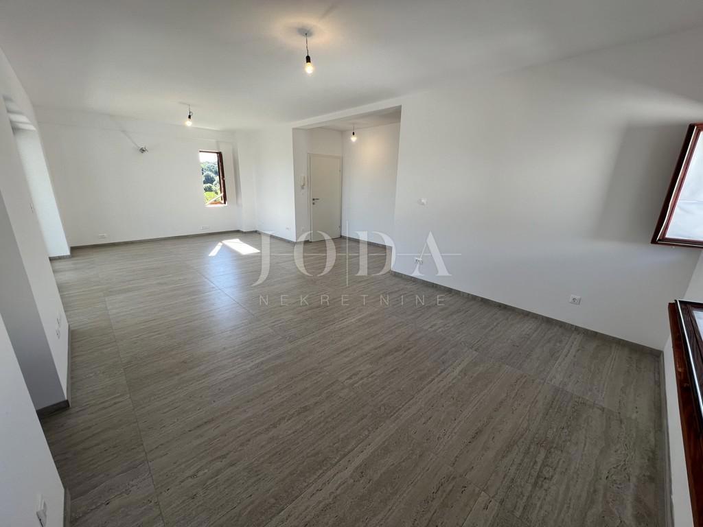 Penthouse prva vrsta do plaže, Krk