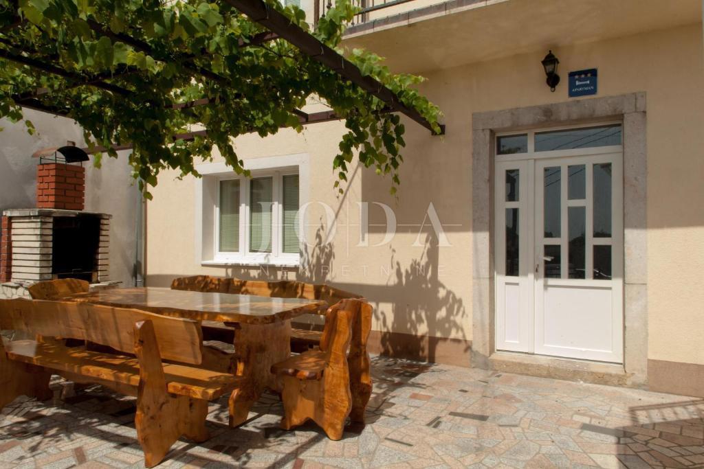 Hiša Novi Vinodolski, 230m2
