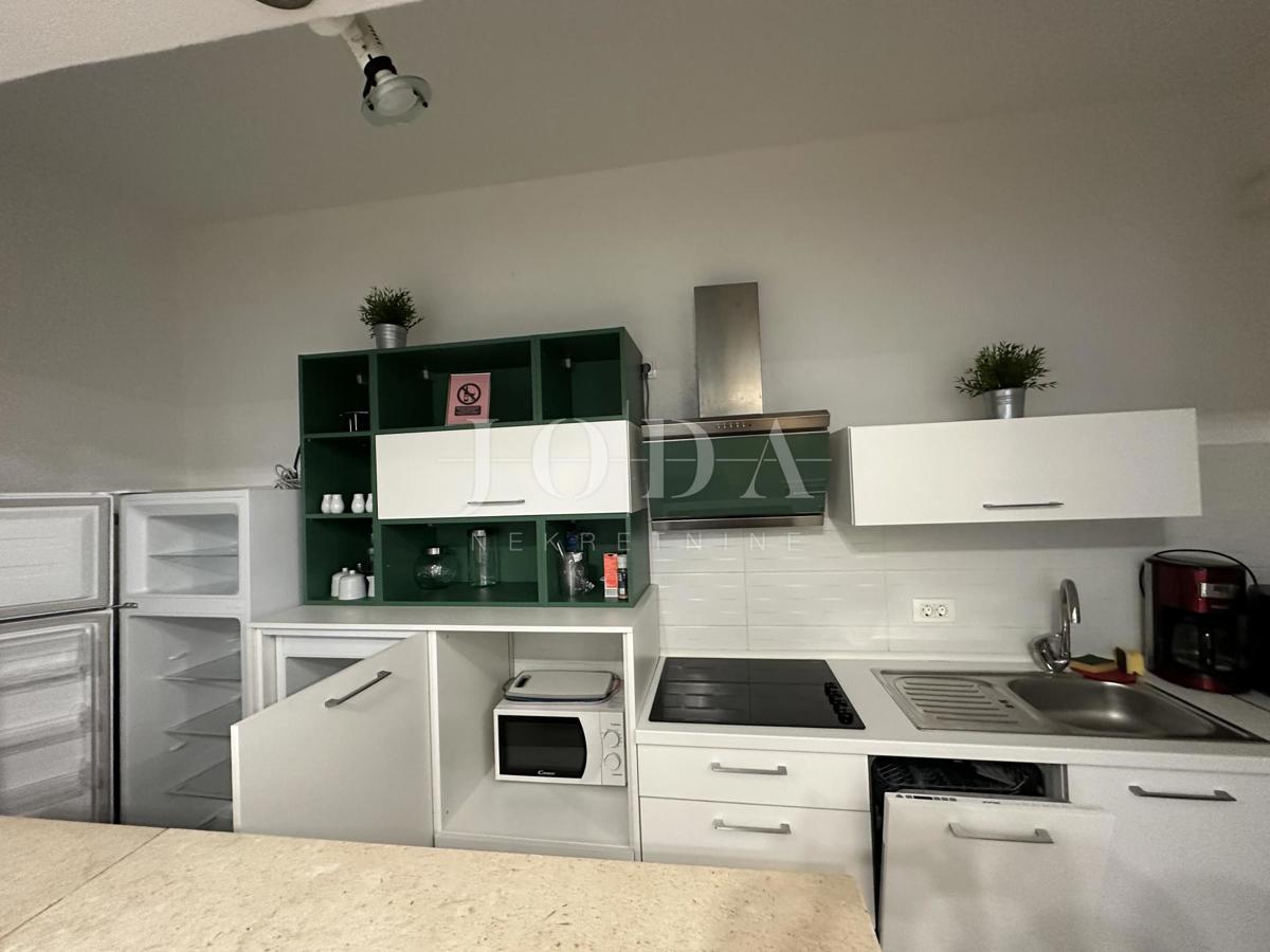 Hiša Novi Vinodolski, 230m2