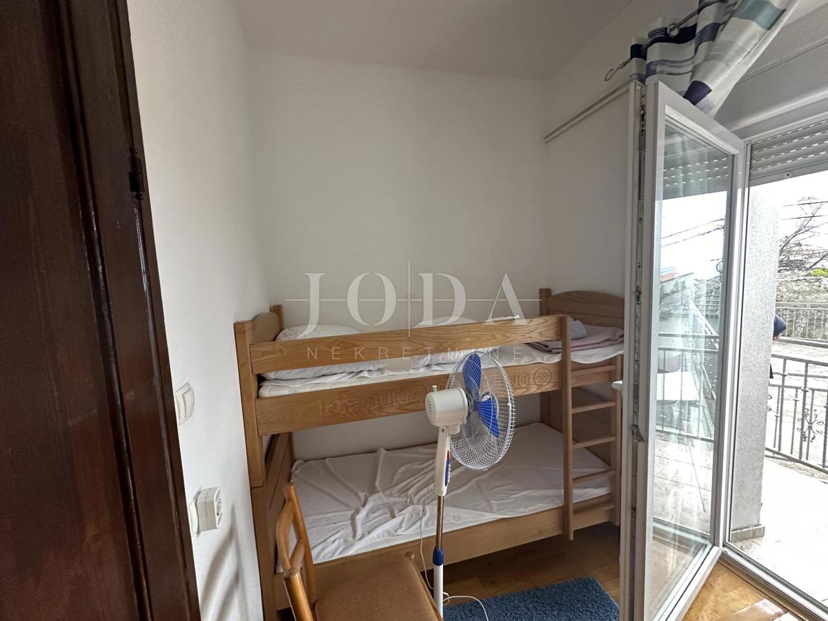 Hiša Novi Vinodolski, 230m2