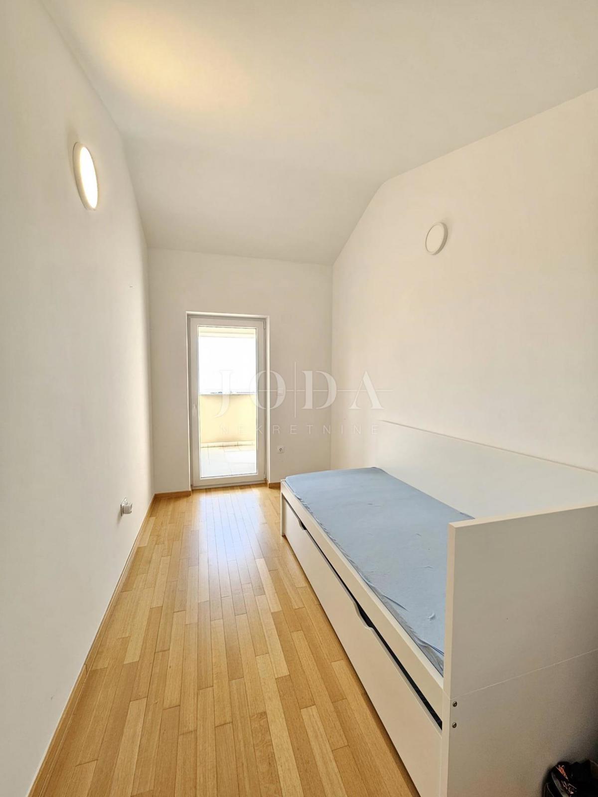 Malinska, apartma z odprtim pogledom na morje