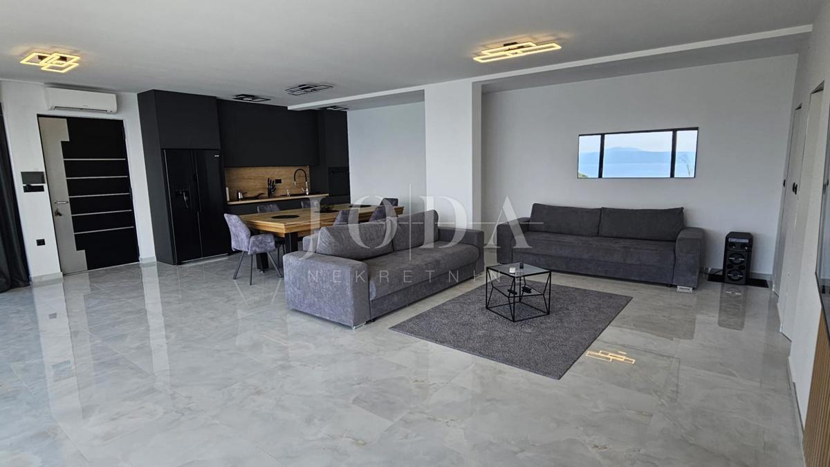 Hiša Medveja, Lovran, 90m2
