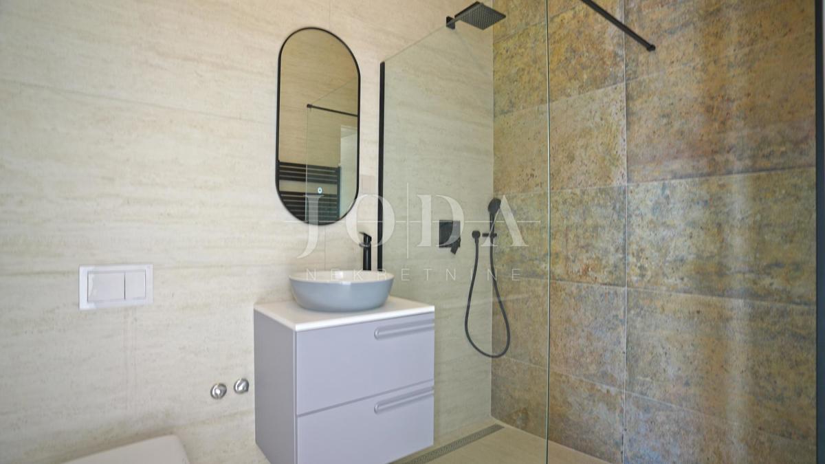 Hiša Jadranovo, Crikvenica, 186m2