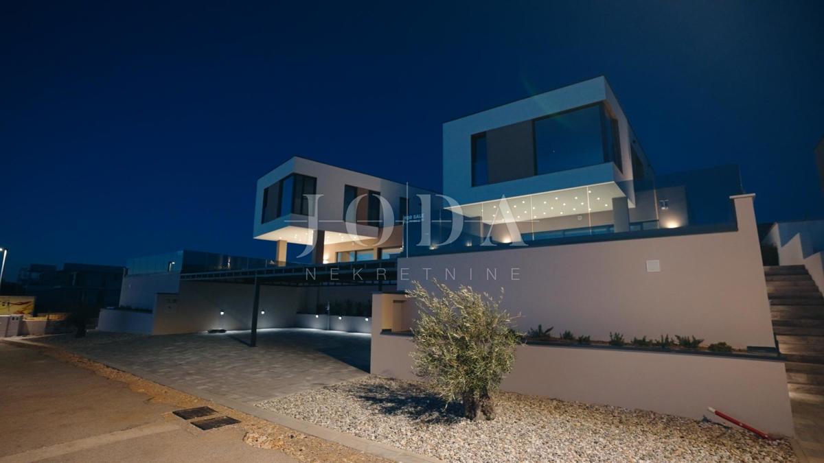 Hiša Jadranovo, Crikvenica, 186m2