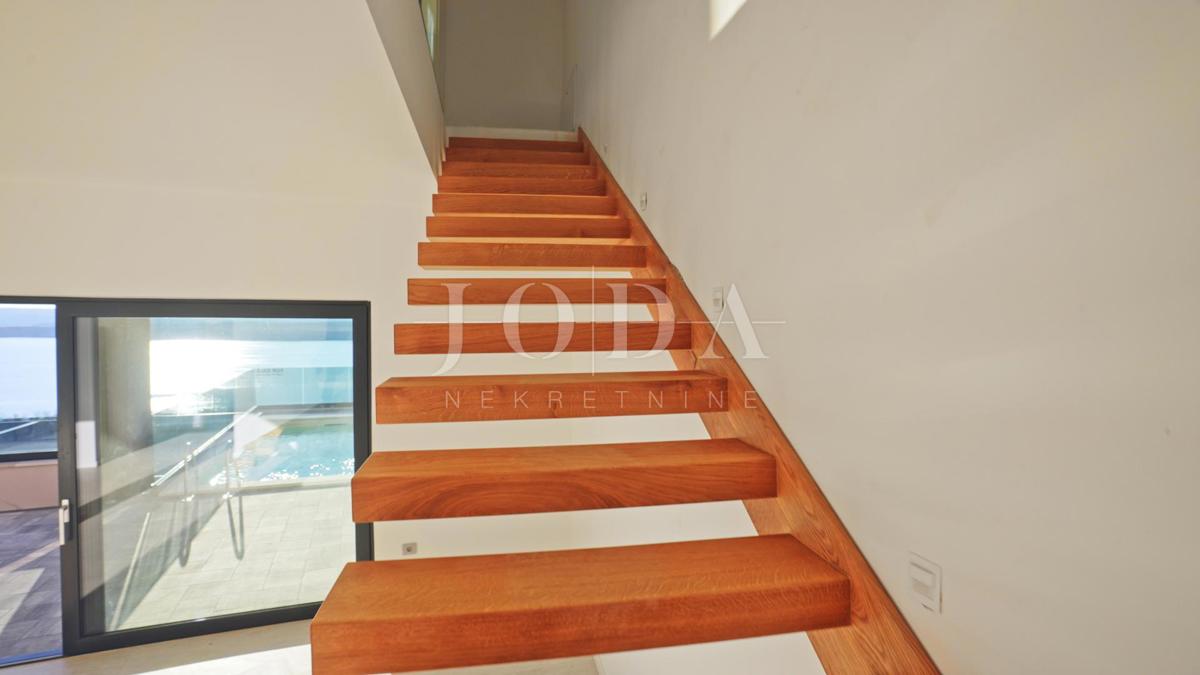 Hiša Jadranovo, Crikvenica, 186m2