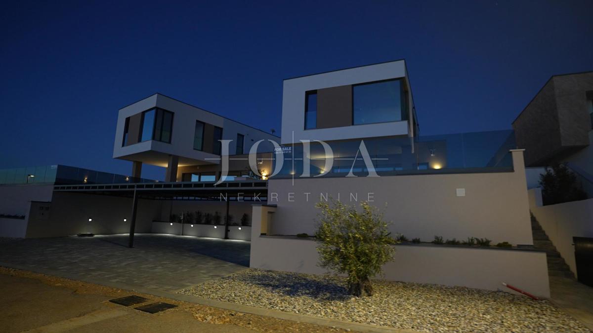 Hiša Jadranovo, Crikvenica, 186m2