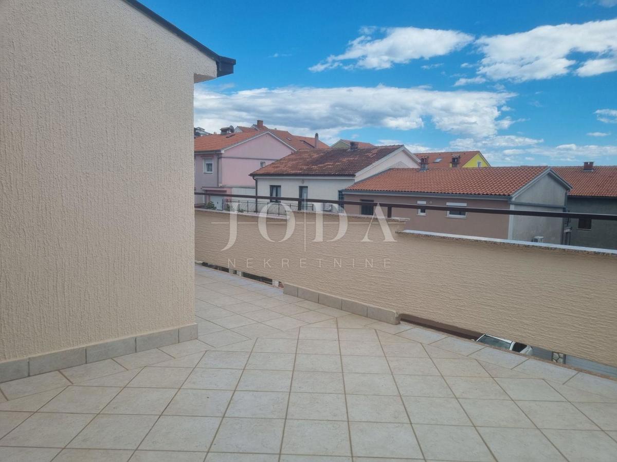 Hiša Crikvenica, 252m2