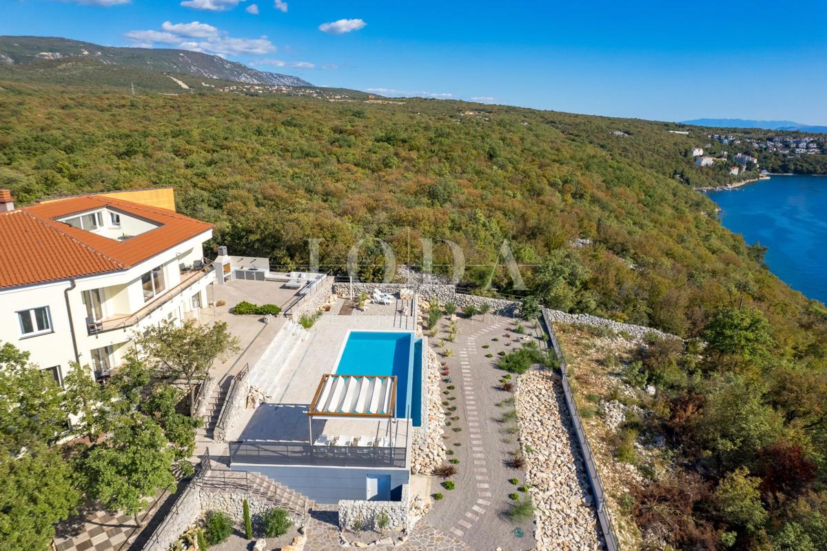 Hiša Kraljevica, 463m2