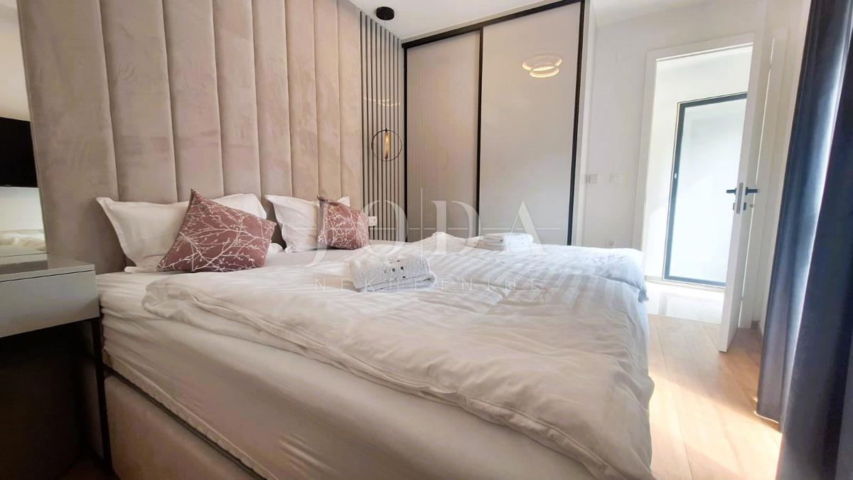 Apartma z bazenom na prestižni lokaciji!