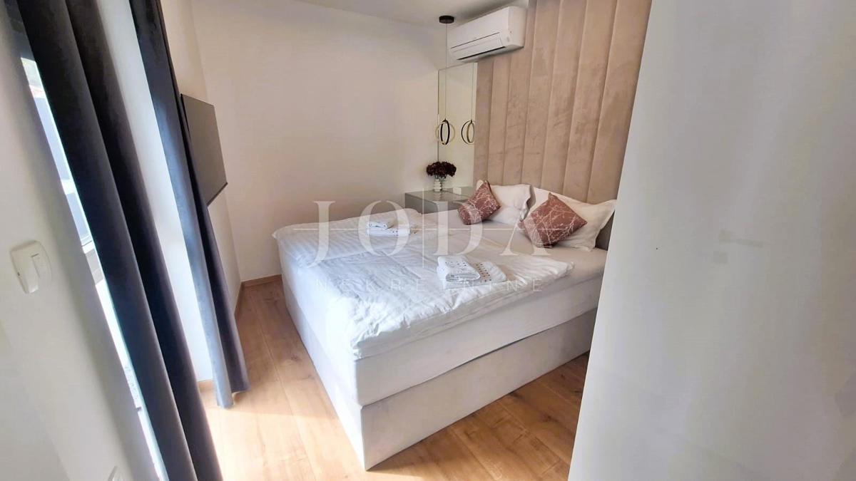 Apartma z bazenom na prestižni lokaciji!