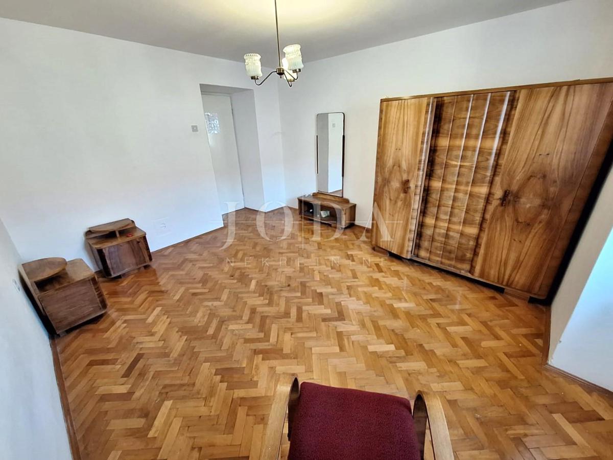 Otok Krk - odlična hiša s potencialom na lepi lokaciji