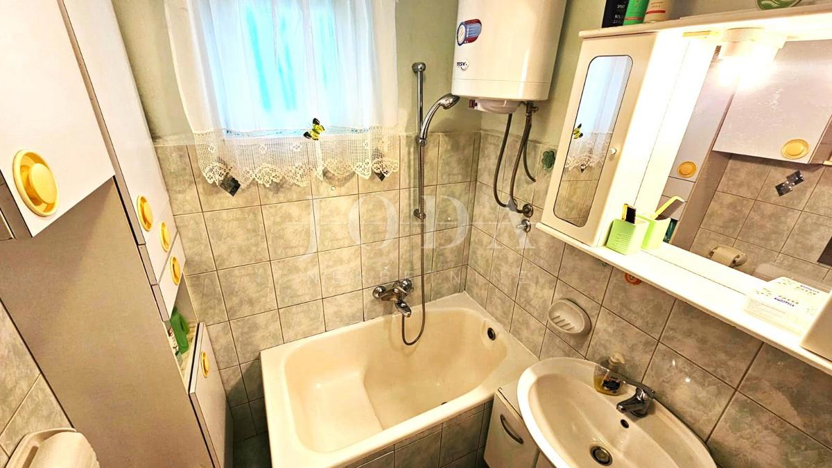 Odlično stanovanje z garažo v bližini centra